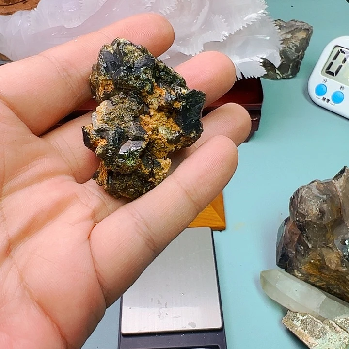 未镶嵌珠宝半成品水晶天****阳