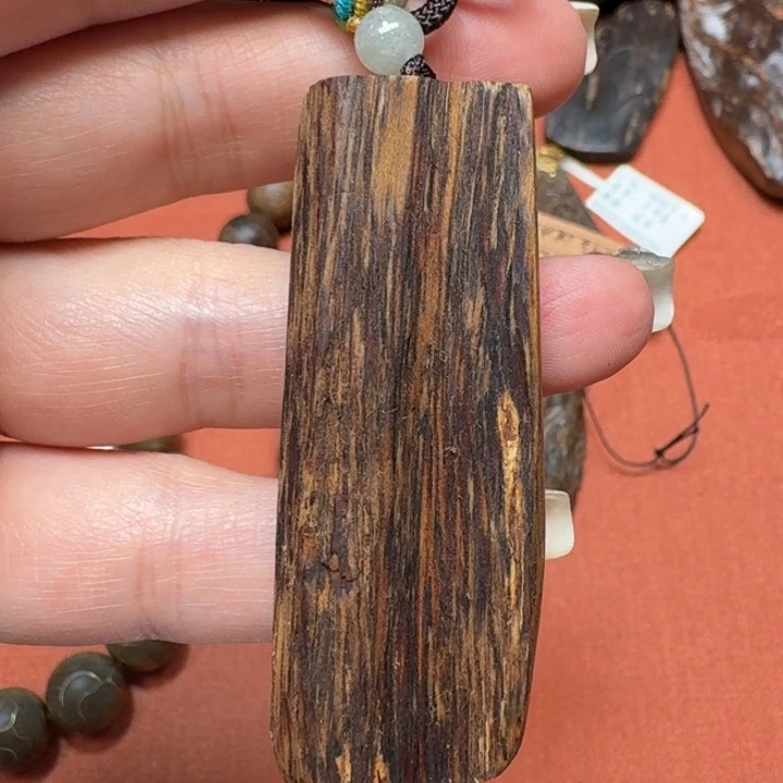 大叶紫檀（黑酸枝木类）