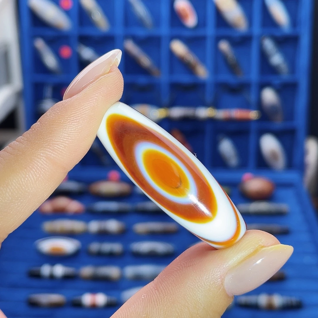 玛瑙/玉髓未镶嵌珠宝半成品
