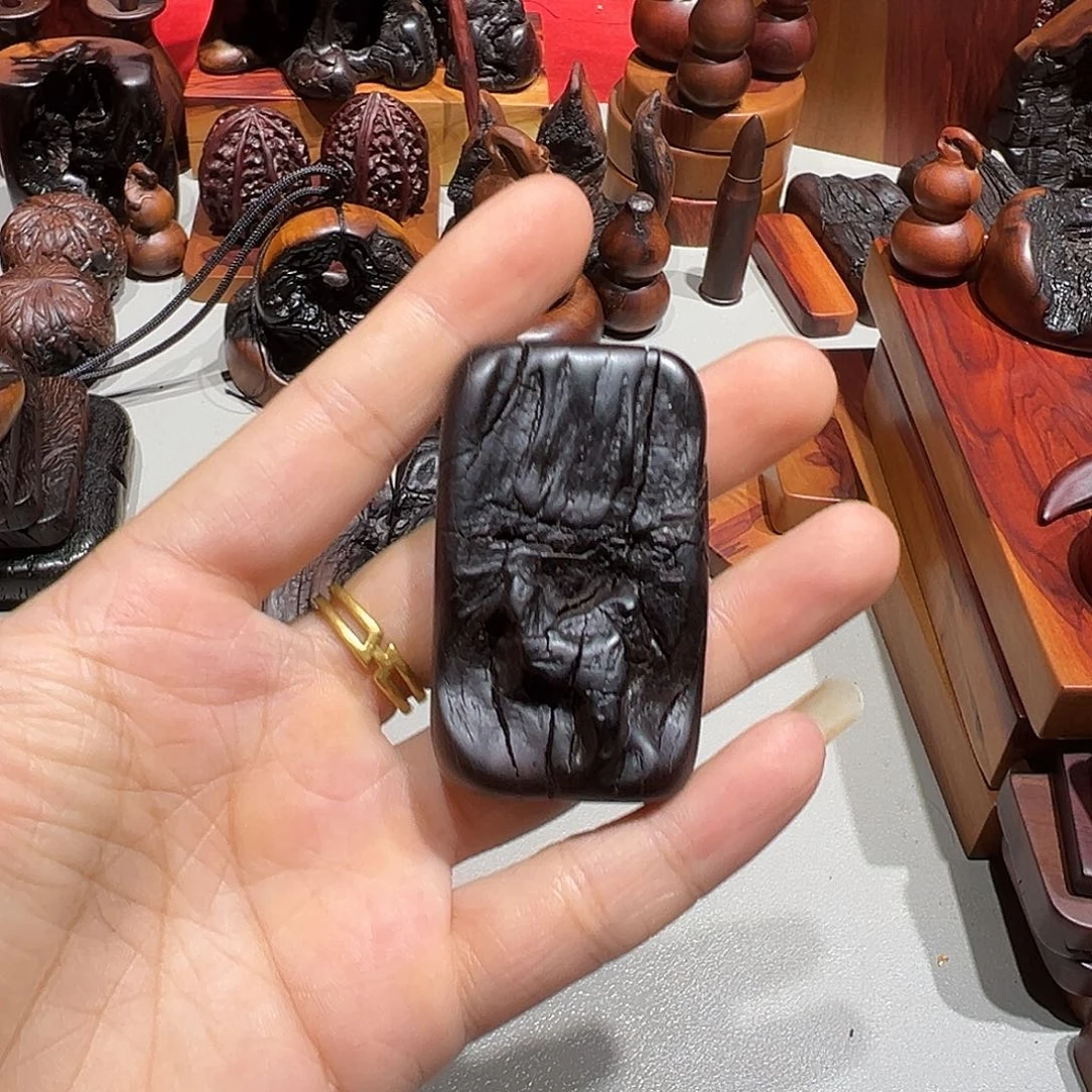 枣木李*伟直播间默认截图
