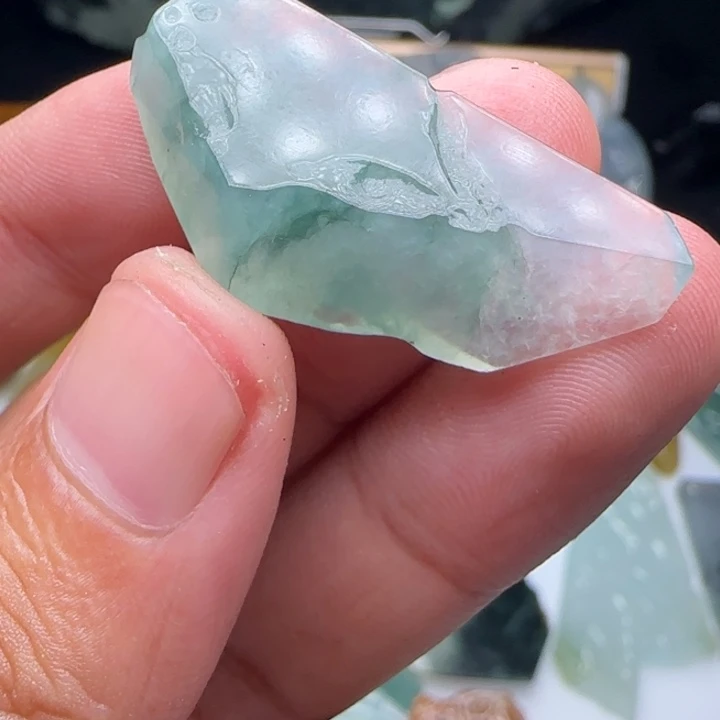 未镶嵌定制翡翠不包工