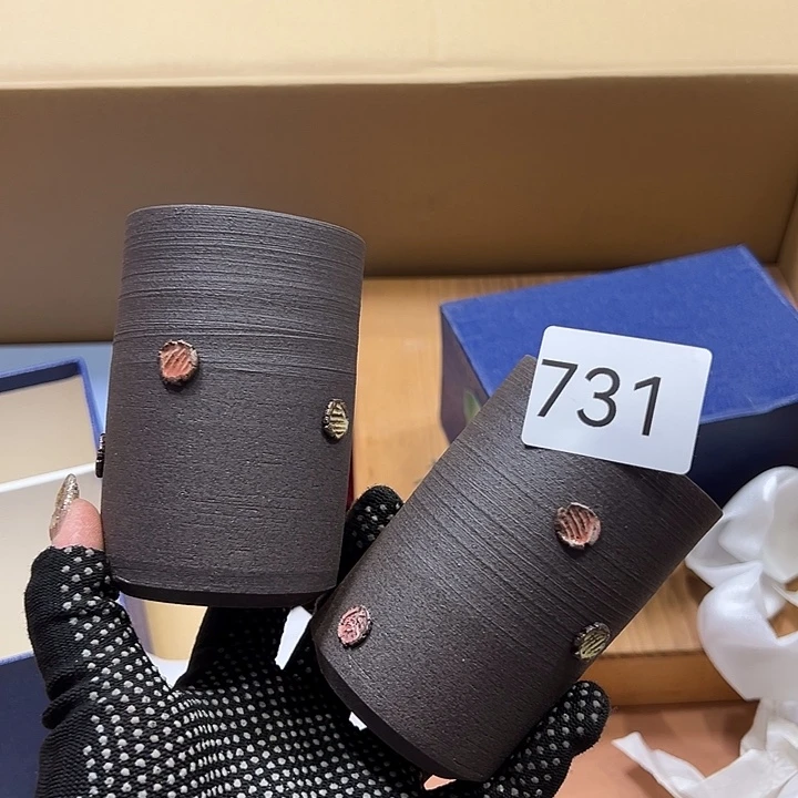 茶宠你的手机怎么关机啦呢我在