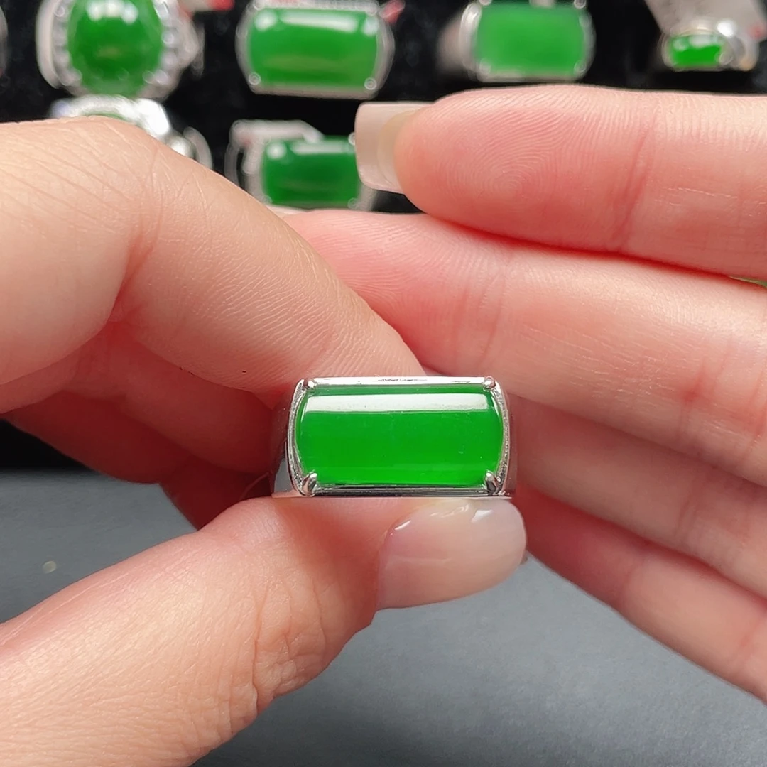 翡翠银S925镶嵌戒指没有运费险4051