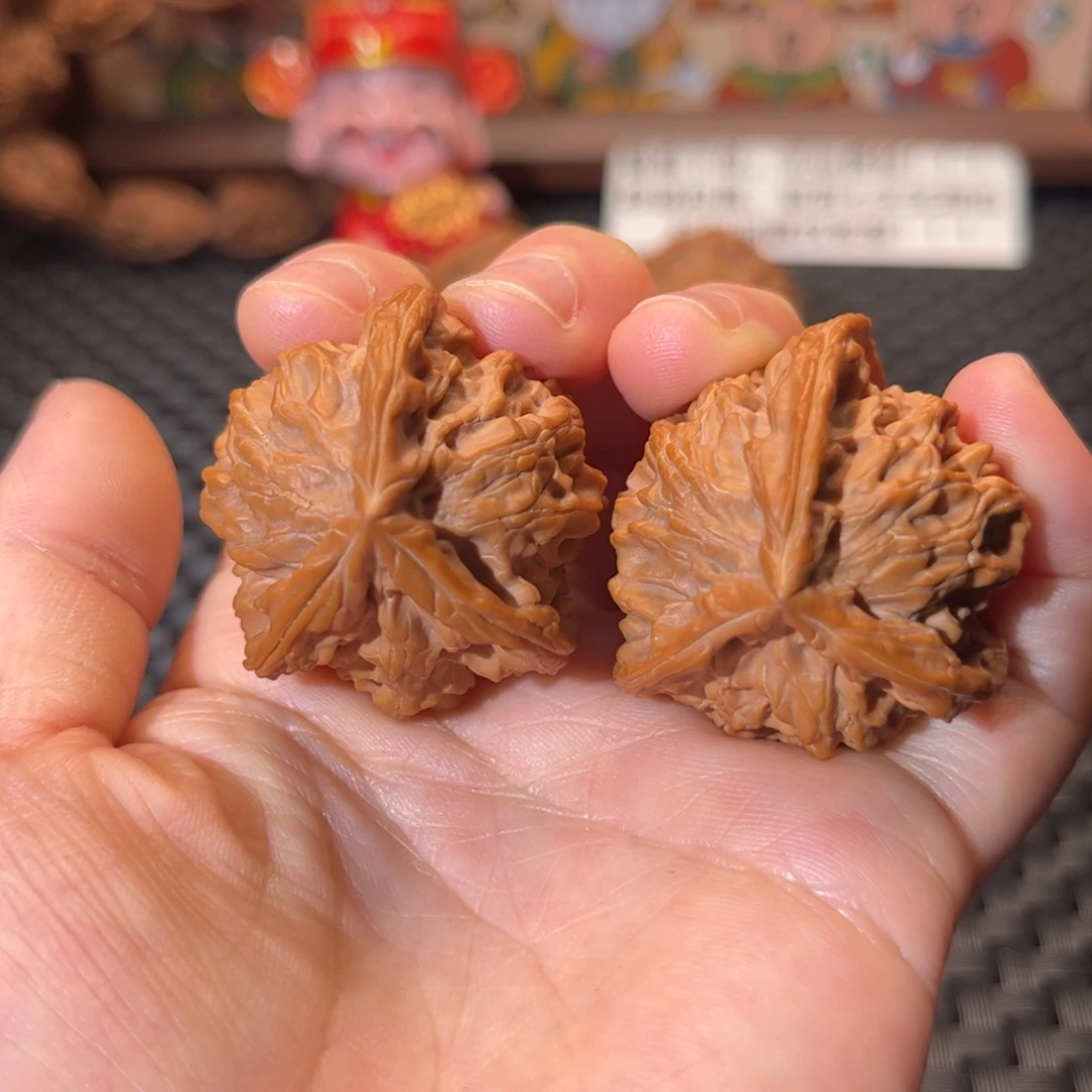 核桃文玩盘山三棱