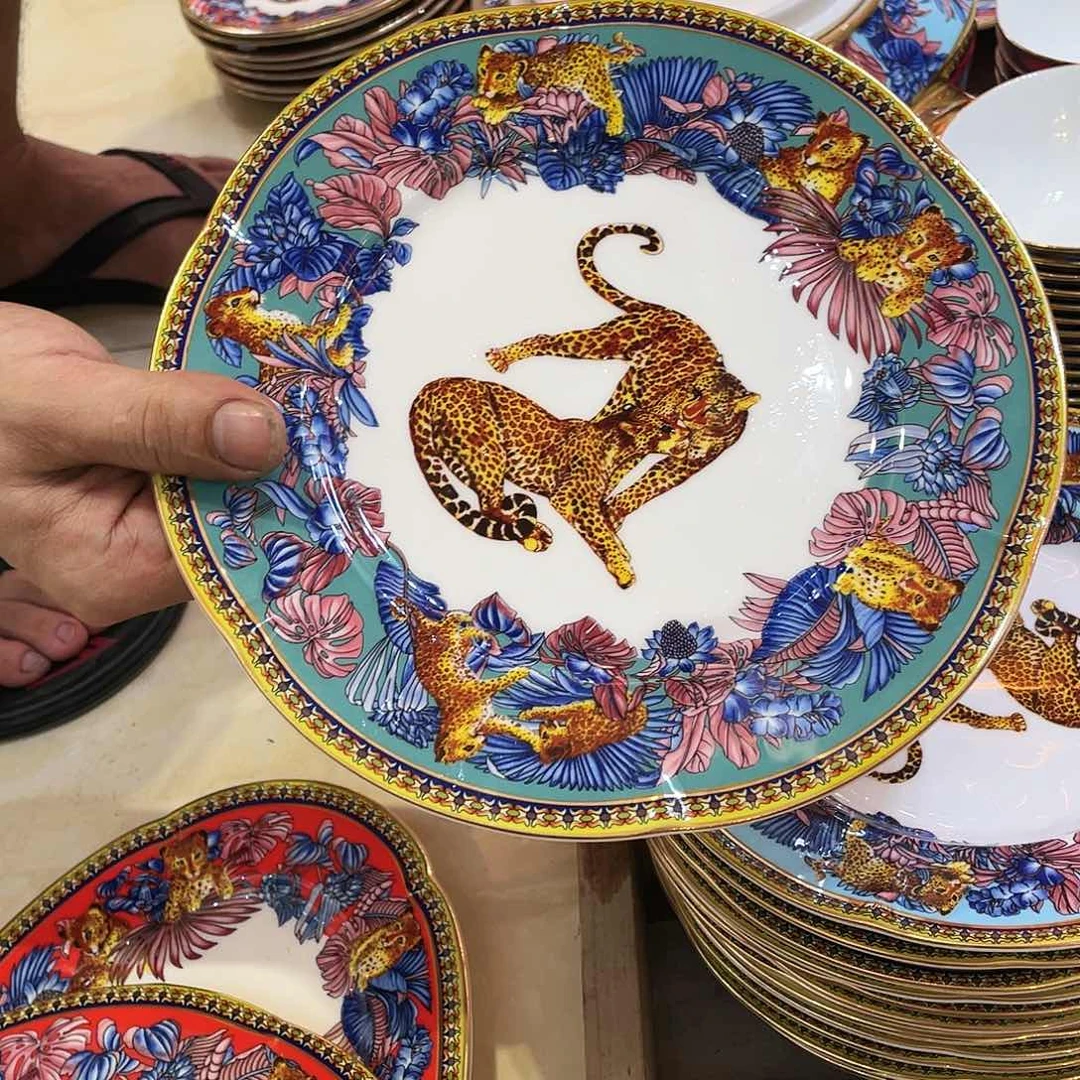 瓷片甜****虫陶瓷餐具套装聚拢正品包邮新款