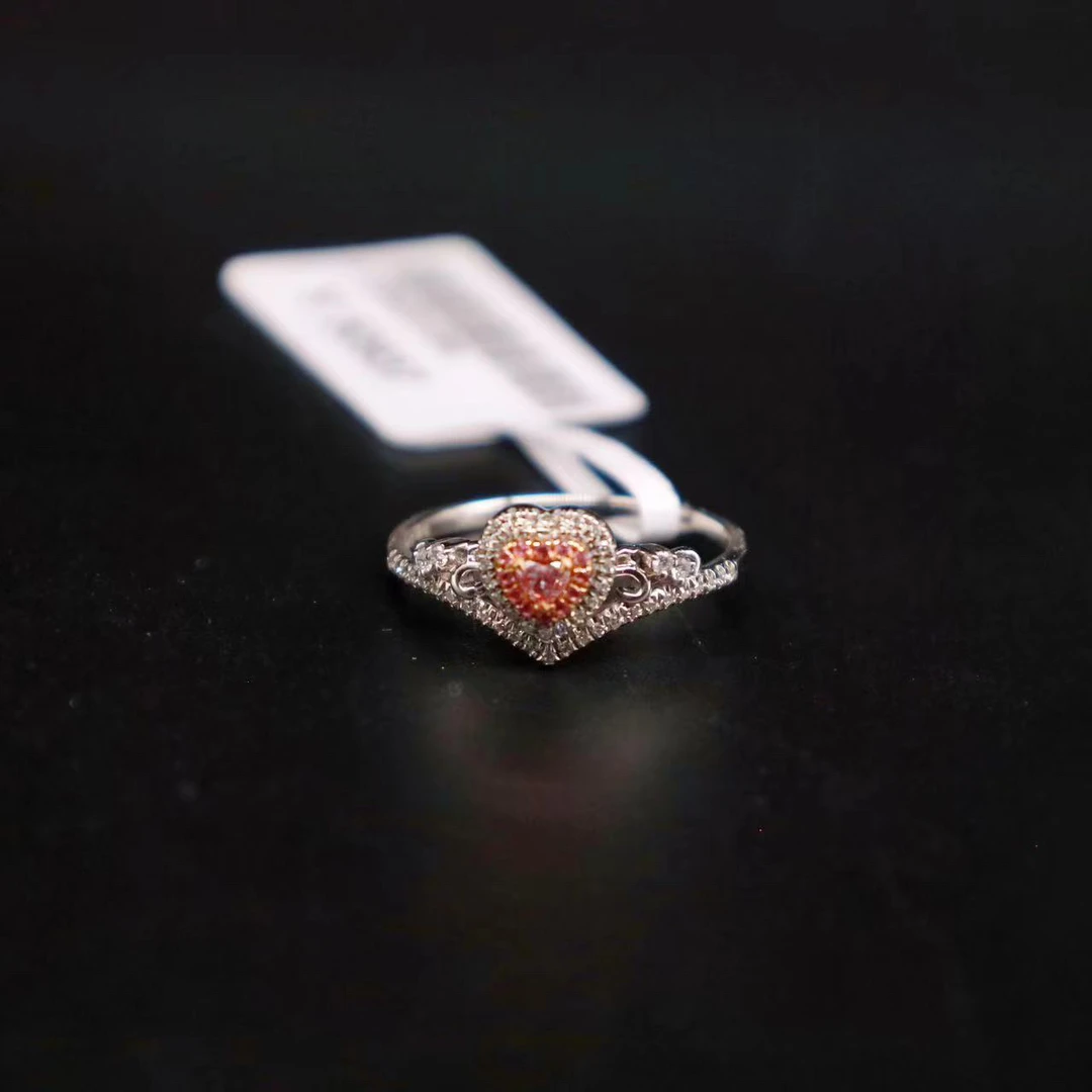 18k金粉钻爱心戒指