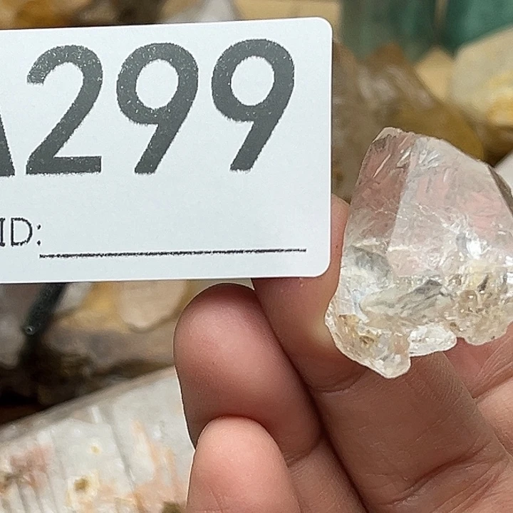 ****桃珠宝半成品未镶嵌水晶默认微瑕