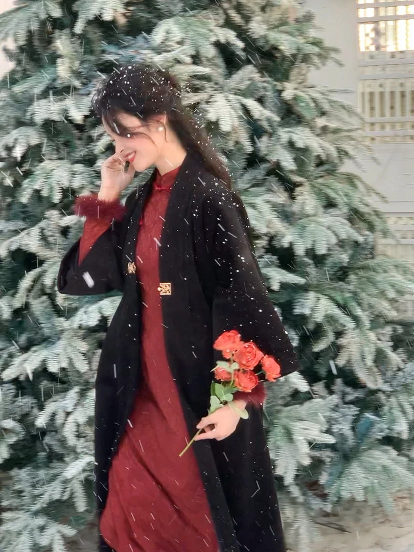 南溯集 玄珠 汉元素黑毛呢大衣女长款新中式洋气过年穿时尚呢外套