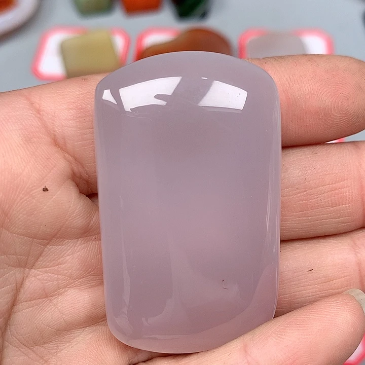 指***光玛瑙/玉髓未镶嵌颈饰