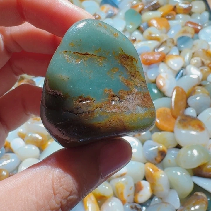 和田玉（糖玉）未镶嵌颈饰51克