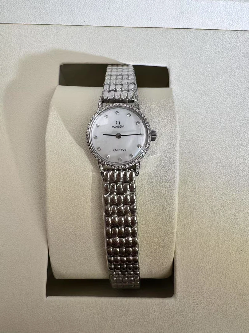 95新 Omega/欧米茄 手动机械腕表/后镶钻/563