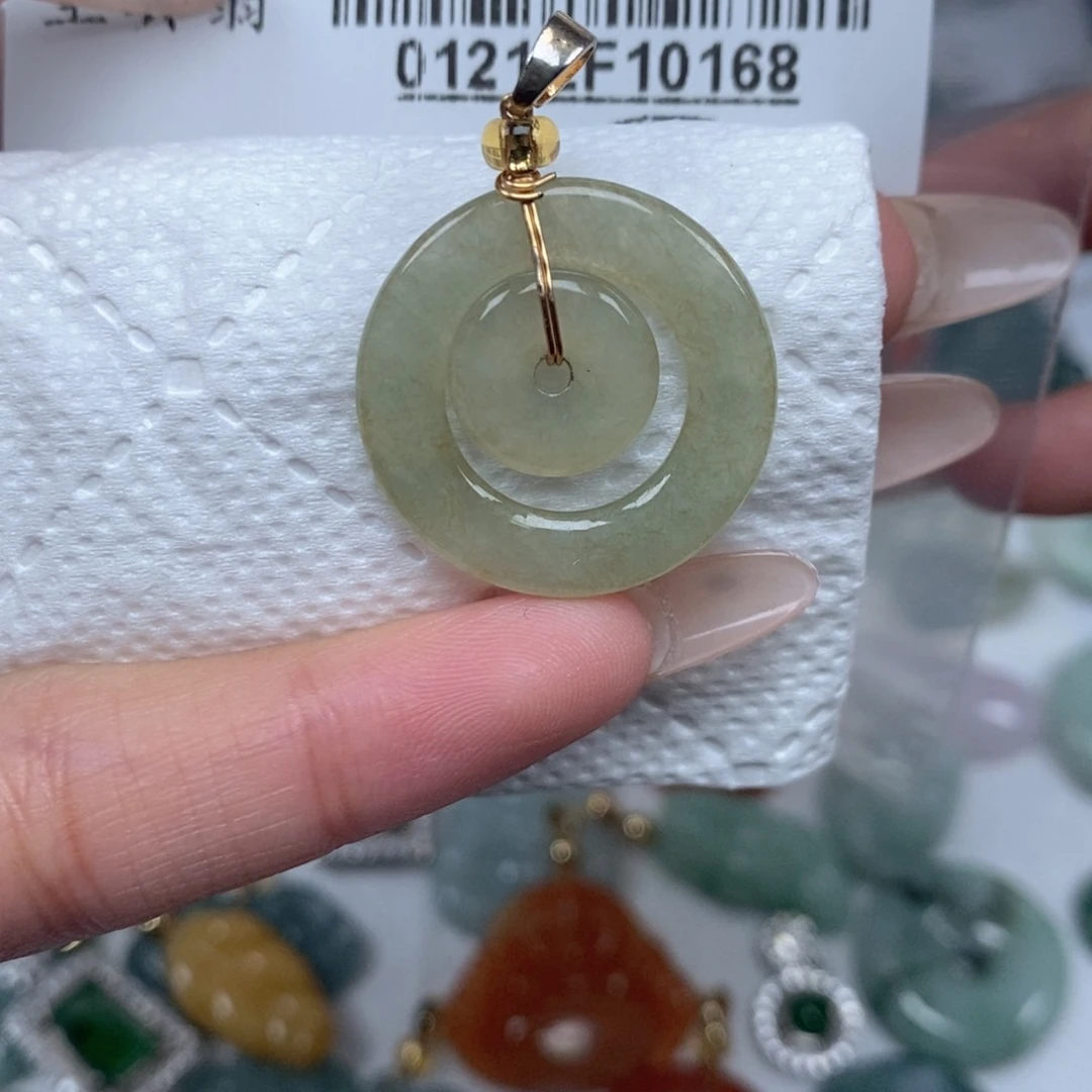 翡翠吊坠(不含链)未镶嵌