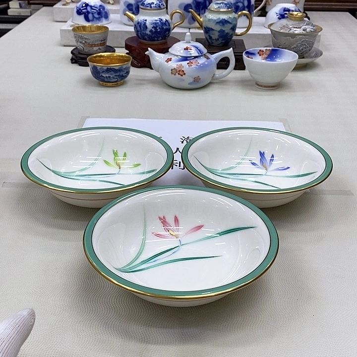 摆件进口瓷器香兰社