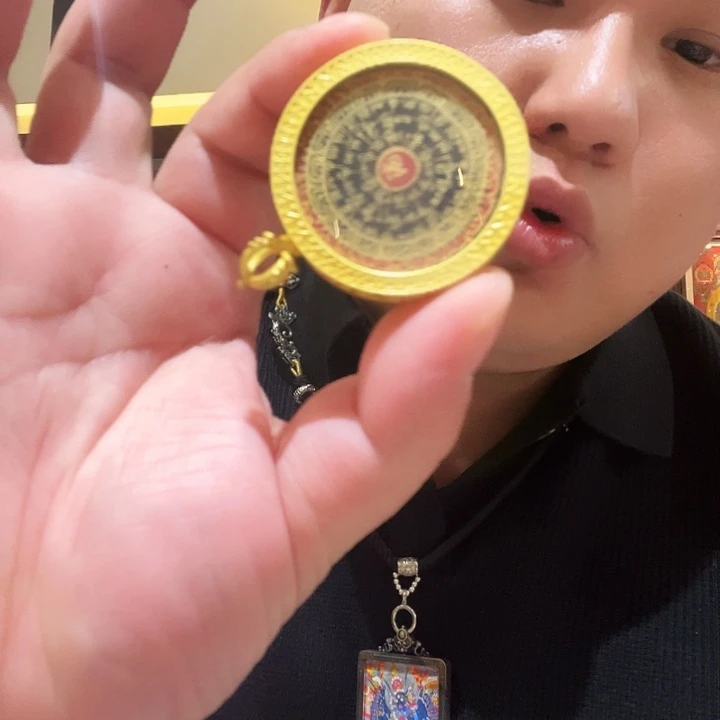 吊坠发反反复复方法反反复复