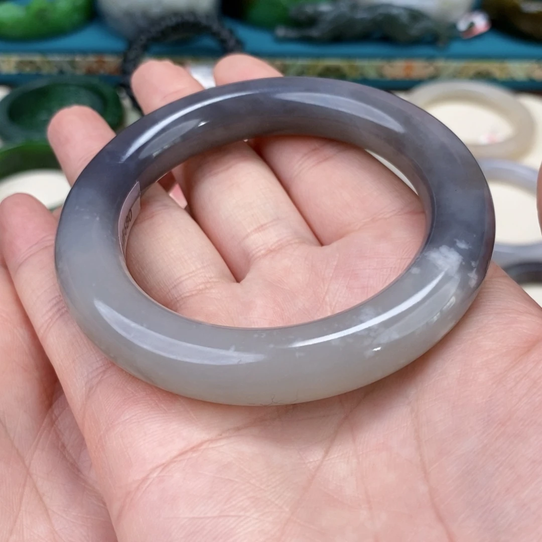 和田玉手镯57未镶嵌