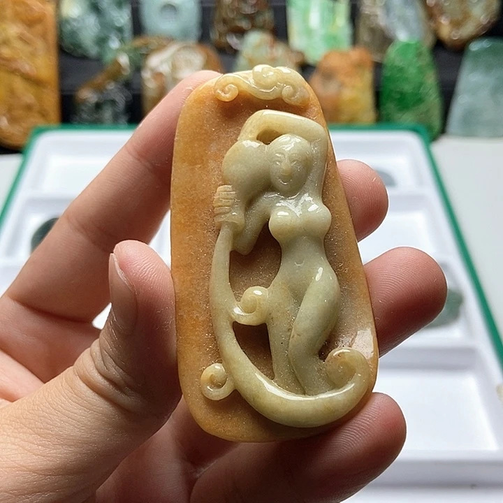 翡翠未镶嵌颈饰翡翠a货