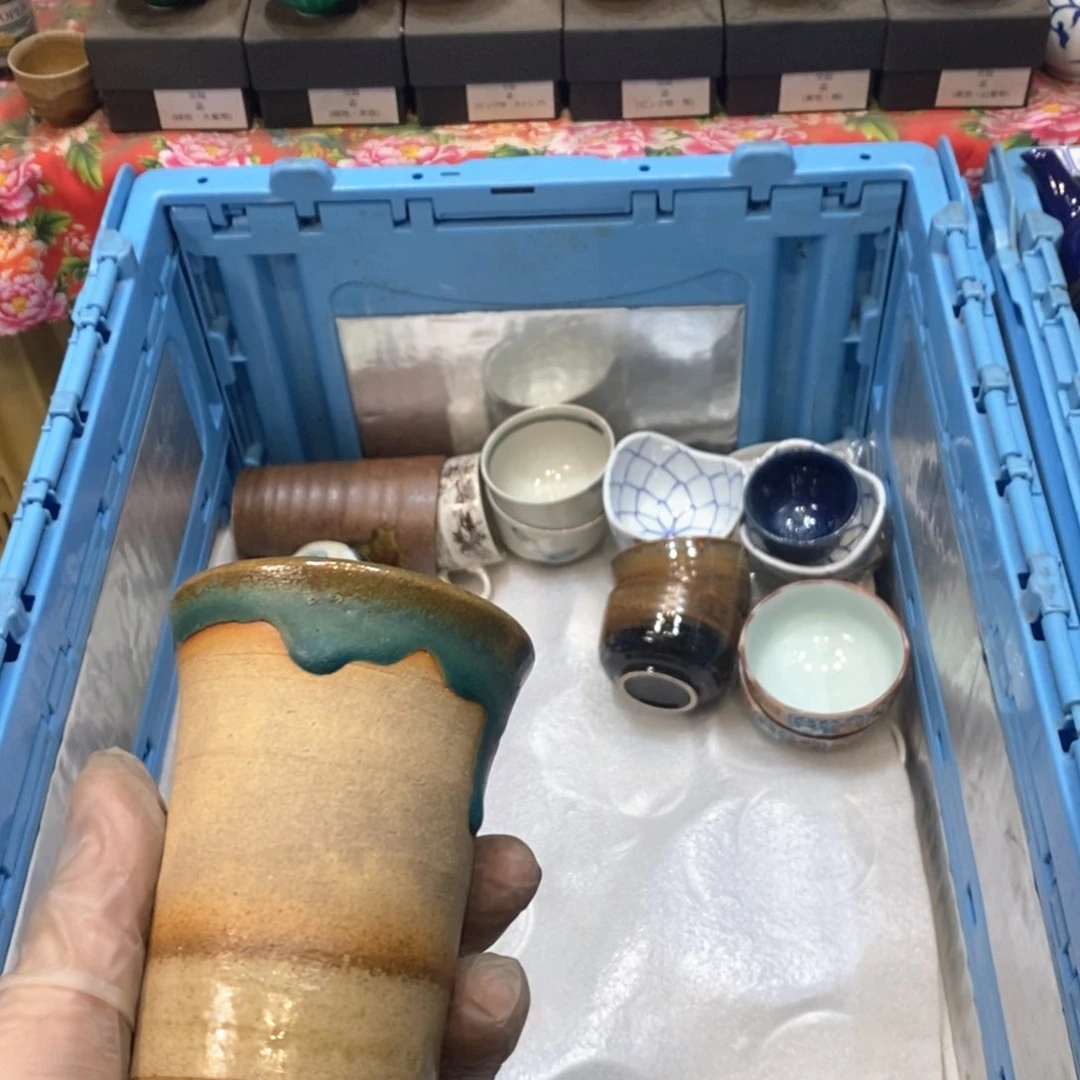 瓷片骄****p是哈哈哈哈哈哈