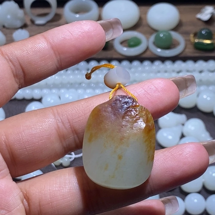 未镶嵌手链和田玉O*?