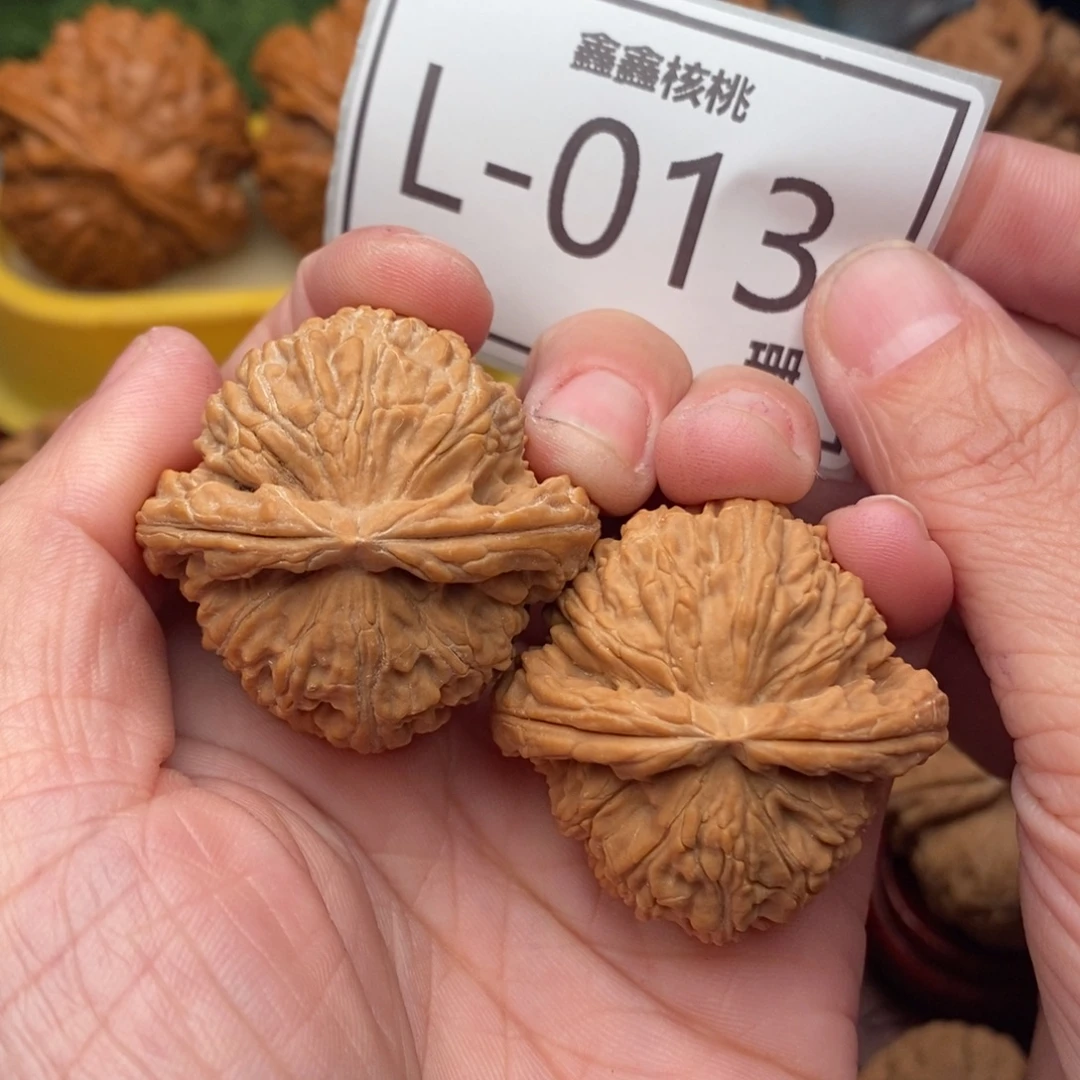 把件文玩核桃狮子头38….