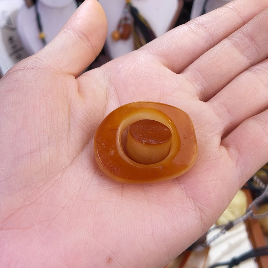 琥珀珠宝奇石未镶嵌遗***火，