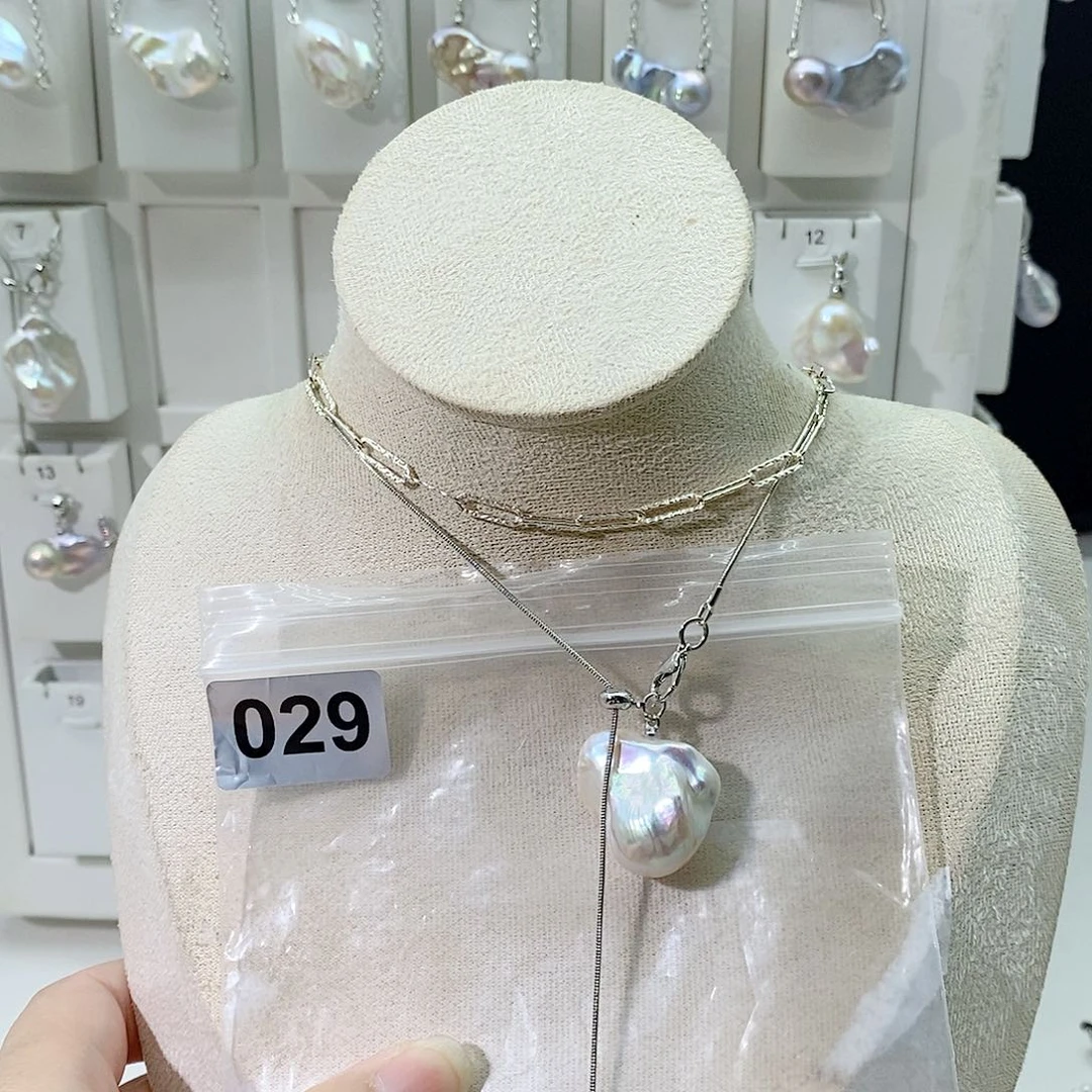 淡水珍珠合金颈饰