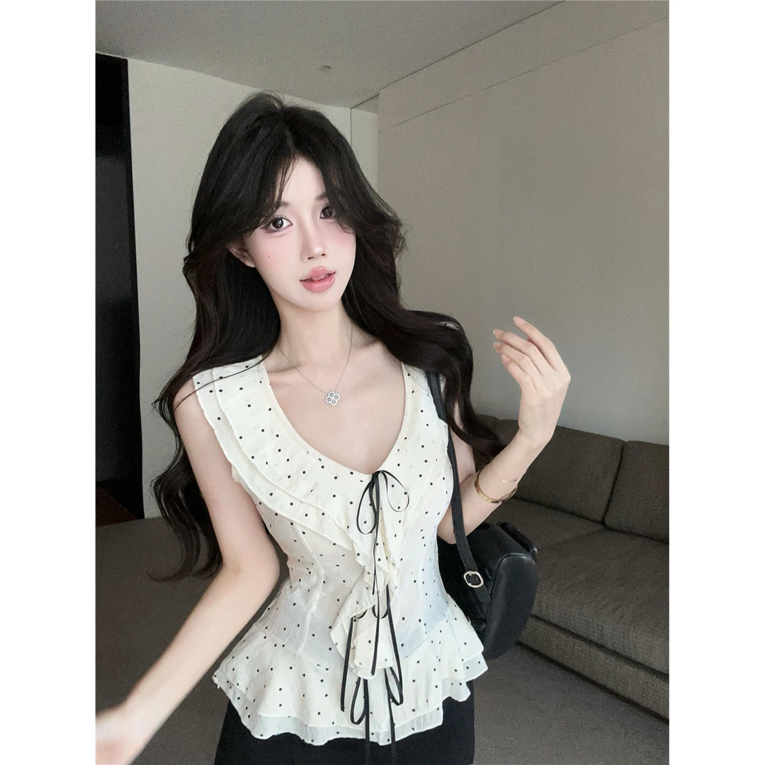 芭蕾风纯欲木耳边V领波点雪纺衫夏季小众设计感系带无袖显瘦上衣