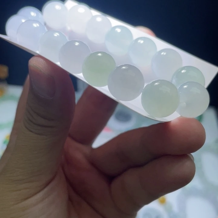 未镶嵌定制翡翠翡翠卡12+