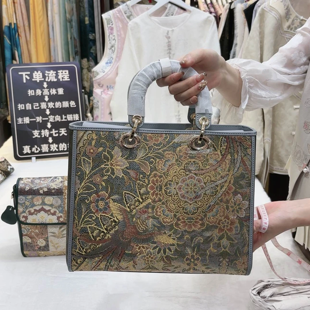 【闪购商品】a**a苏绣等艺术品的收藏和