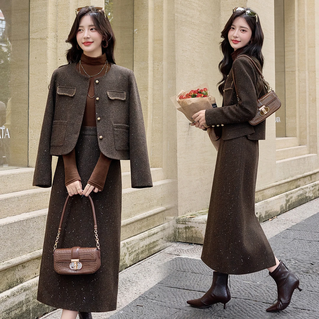 小香风套装2025秋冬轻奢高级感琥珀流光刺绣亮片毛呢半身裙两件套