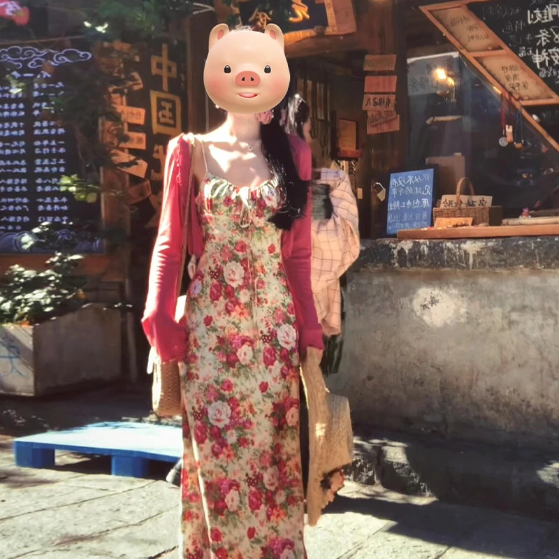 0424海边度假法式碎花吊带连衣裙子女夏天2025春季新款高级感长裙