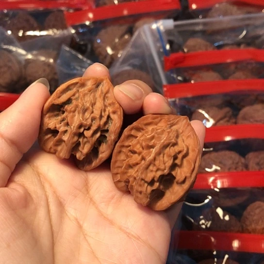 吊坠文玩核桃三棱38