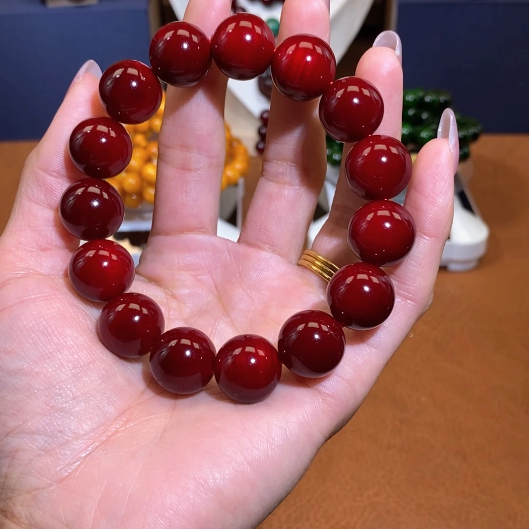 贝壳杉血龙木1.5千年果冻