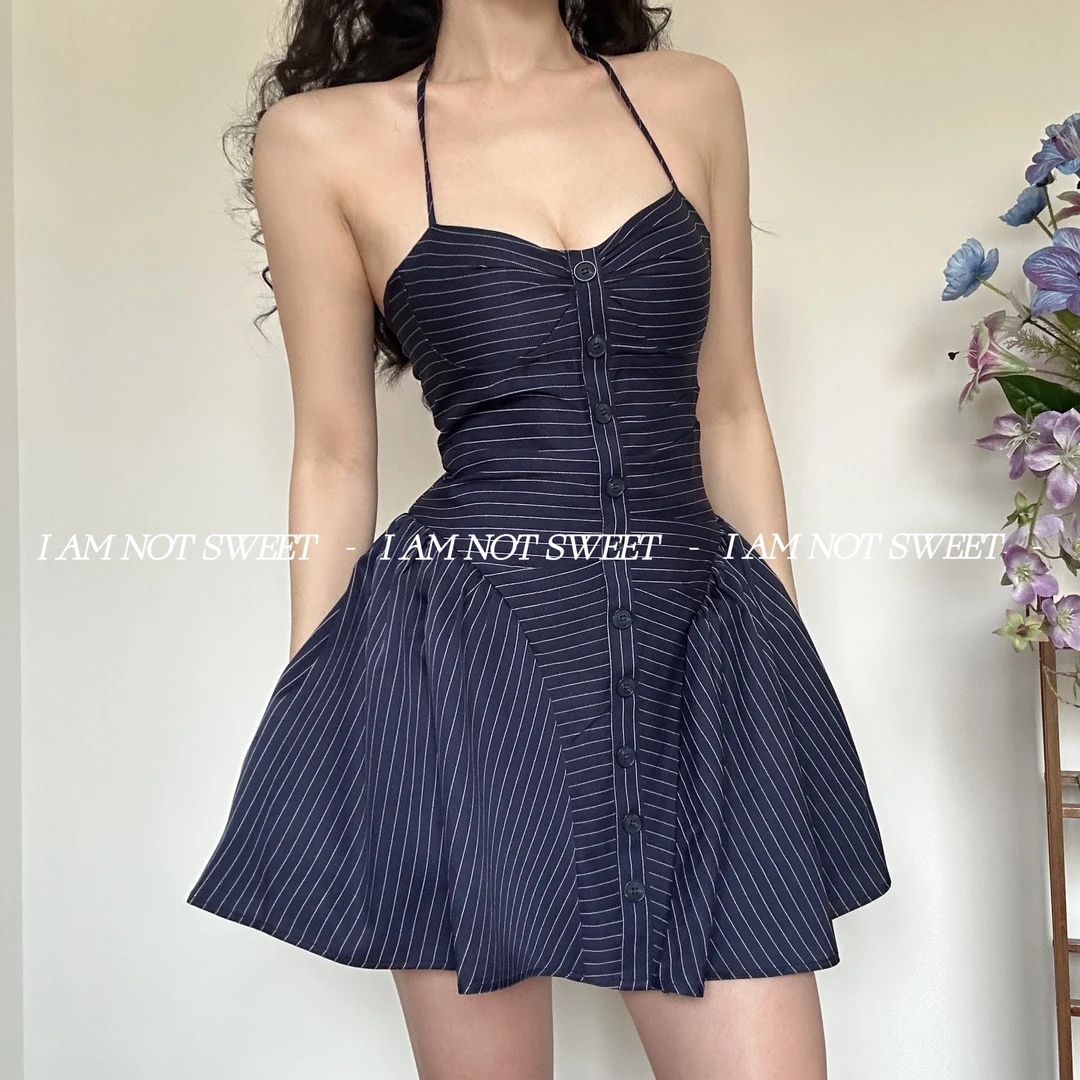 【花花不甜】千金裙 夏季精致法式海边度假挂脖系带公主连衣裙