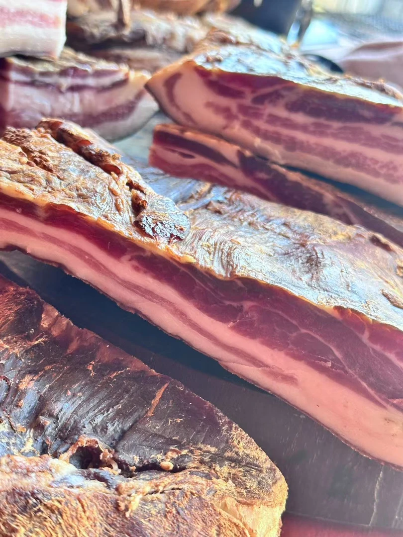 【云南特产】腌制五花腊肉干净方便放心食用风干无骨带皮 4 斤 包邮