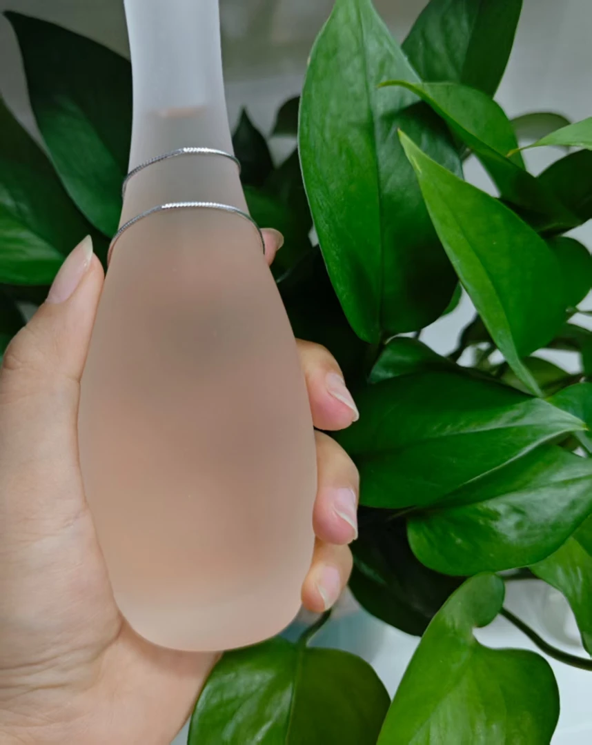 【言言分享珍妮】闪亮迷人女士经典香水