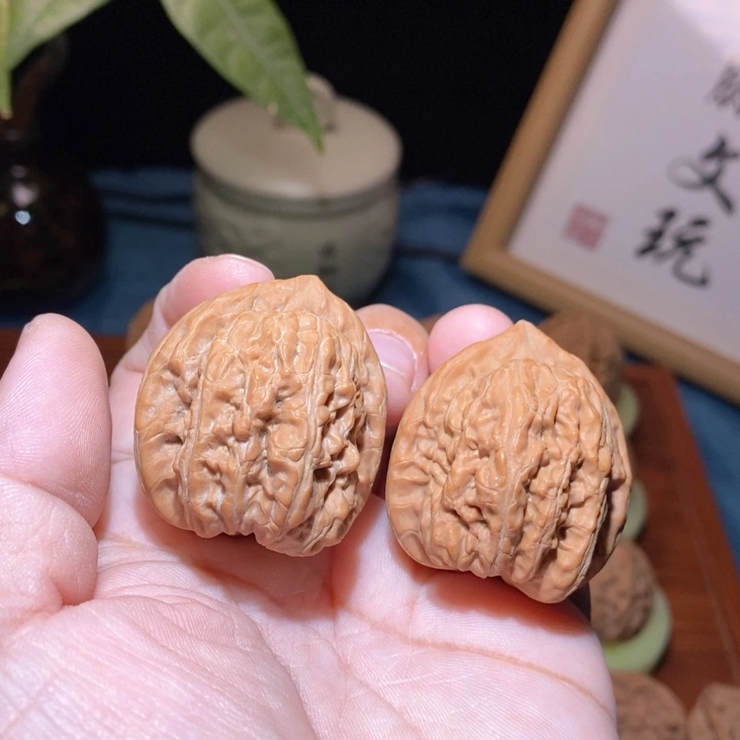 吊坠文玩核桃赤龙鸡心