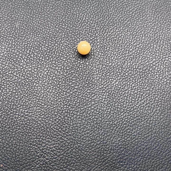 故***录岫岩老玉（透闪石质玉）未镶嵌吊坠(不含链)