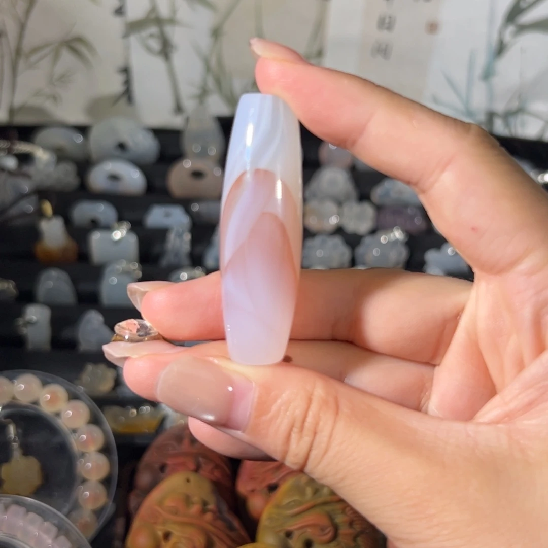 玛瑙/玉髓未镶嵌颈饰