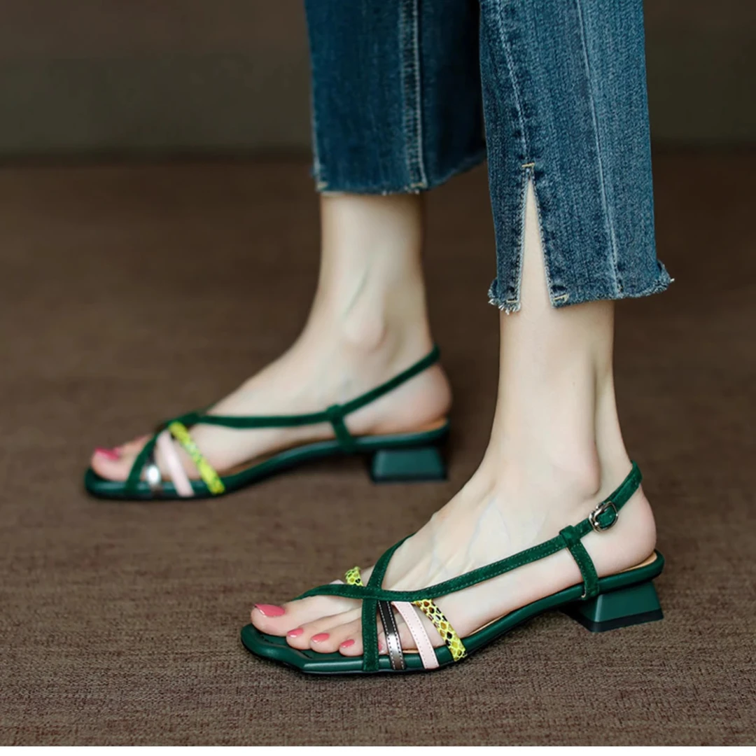 软皮版软皮手工编织拼色鱼嘴凉鞋女法式复古2025新款夏季低跟粗跟