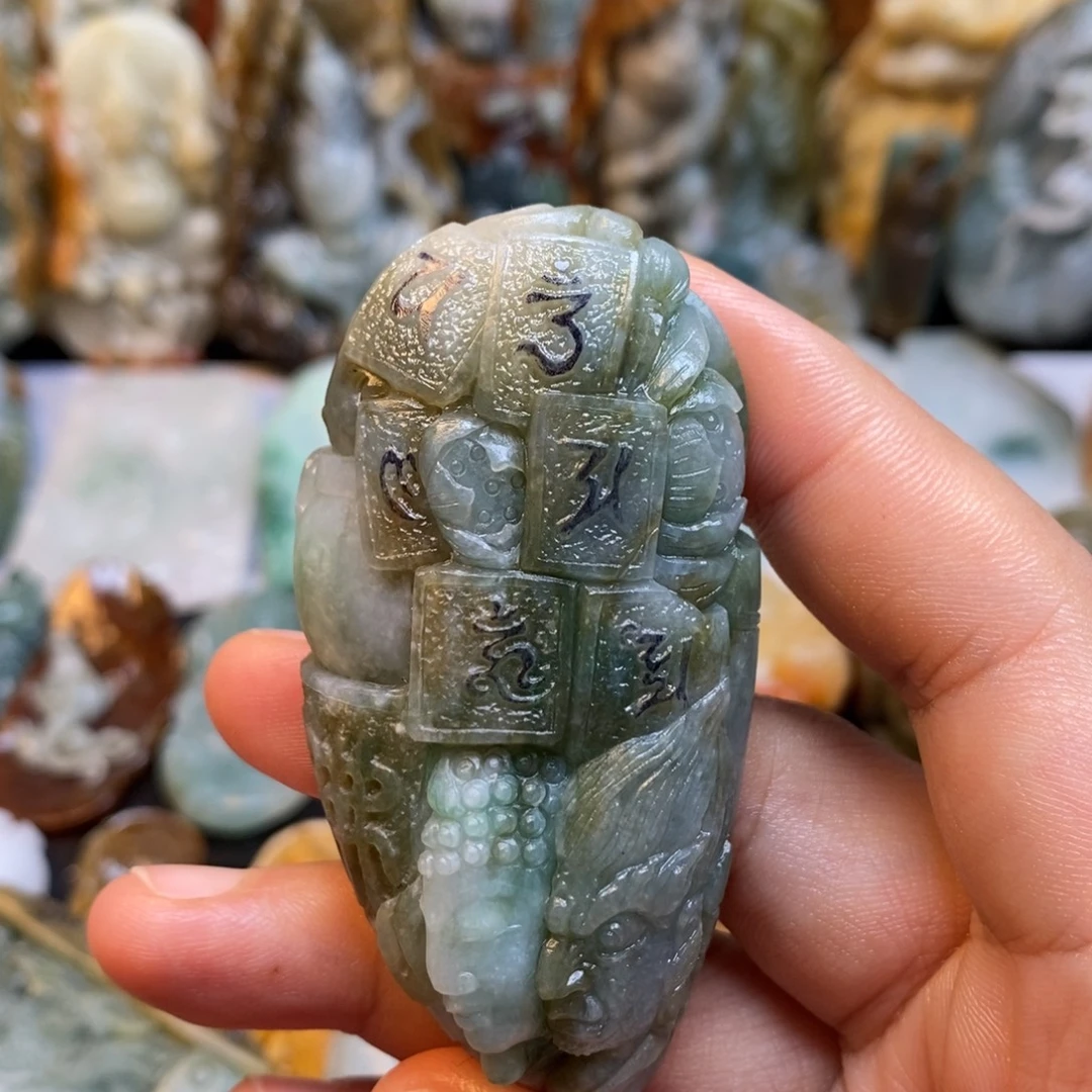 定制翡翠未镶嵌特色43