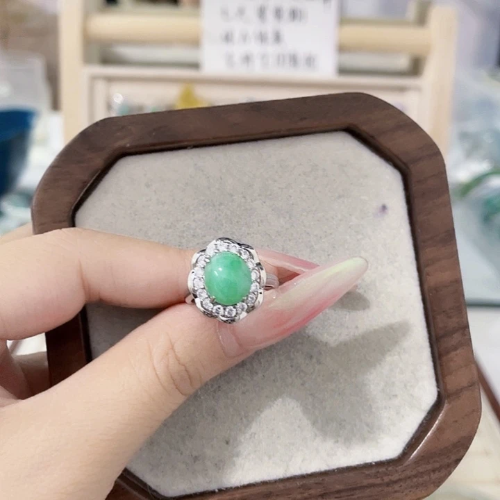 翡翠未镶嵌颈饰天然翡翠Ａ货