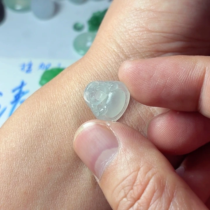 定制翡翠未镶嵌包工