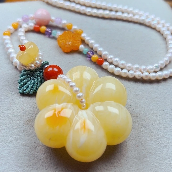 蜜蜡颈饰未镶嵌白蜡有钱花