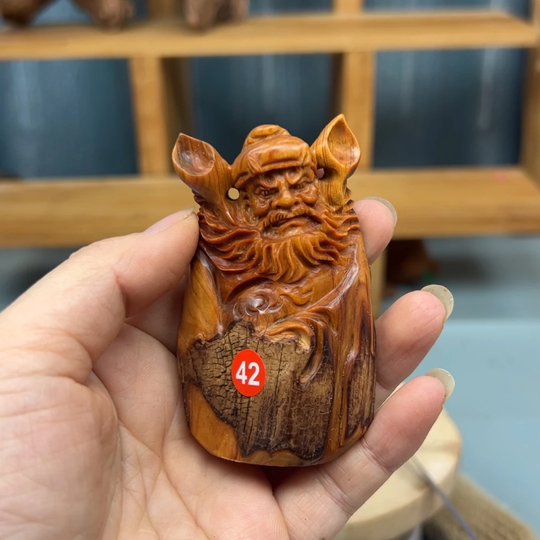 周***木崖柏木摆件手把件