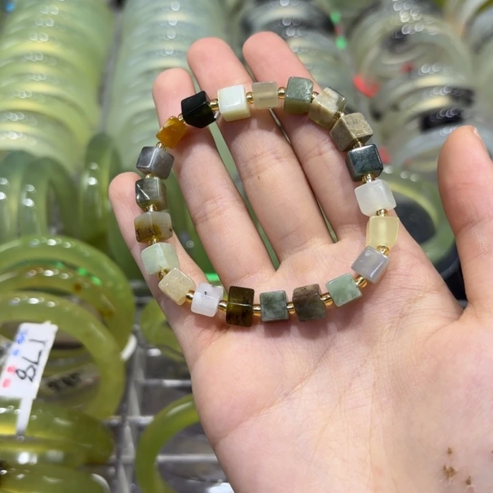 ****琰未镶嵌岫玉手镯天然
