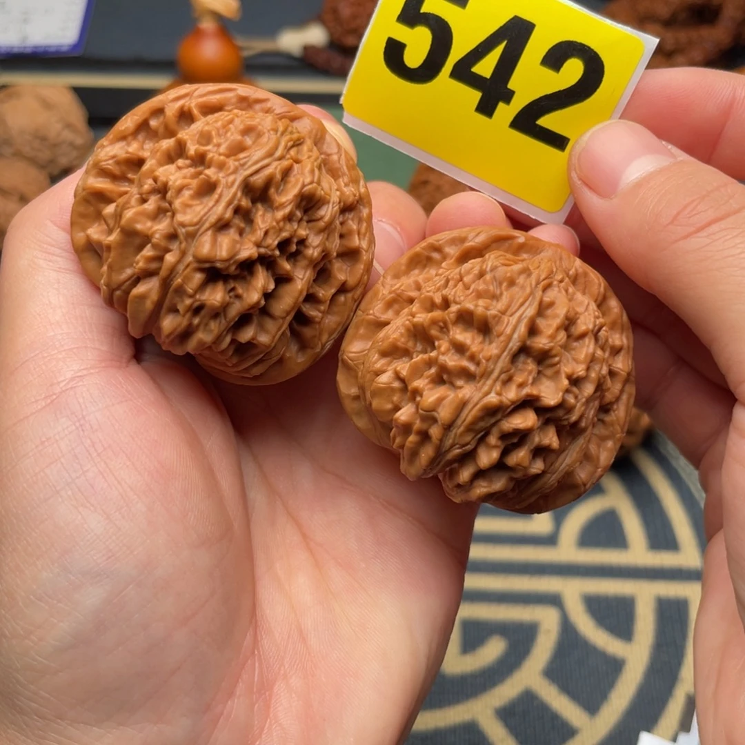 文玩核桃把件45四座楼542号