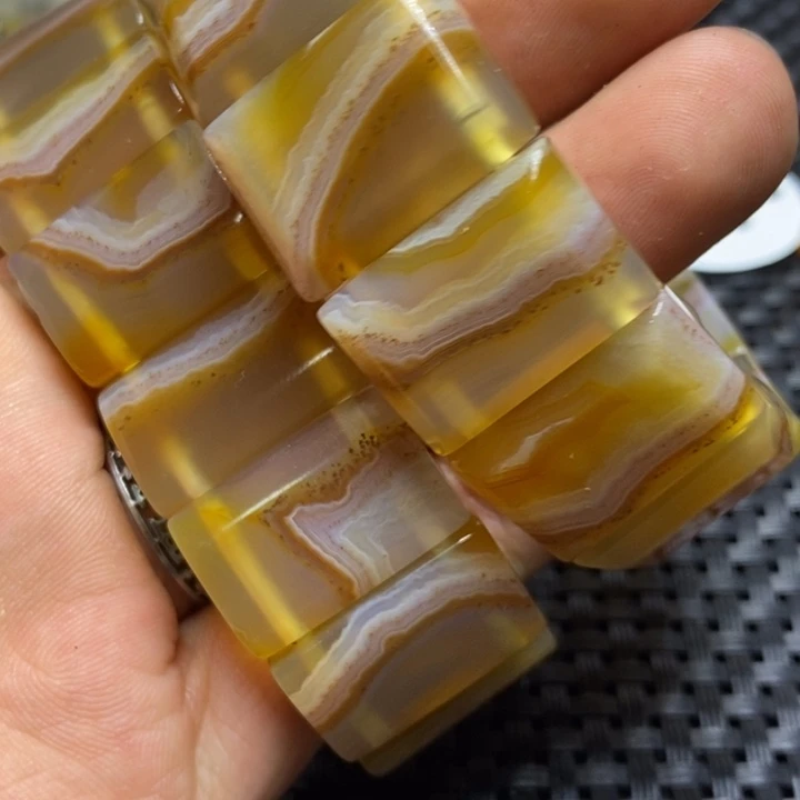 玛瑙/玉髓颈饰未镶嵌(****)