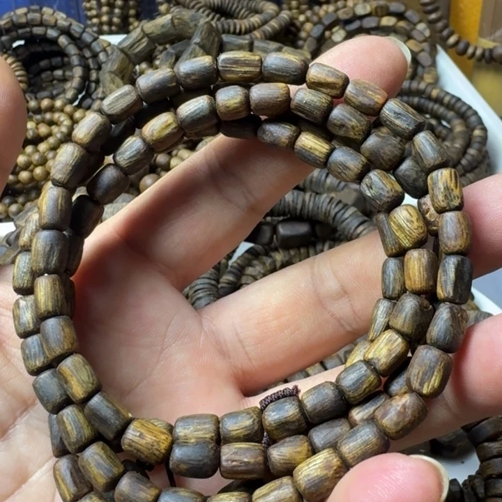 沉香手串乌身手串17克加