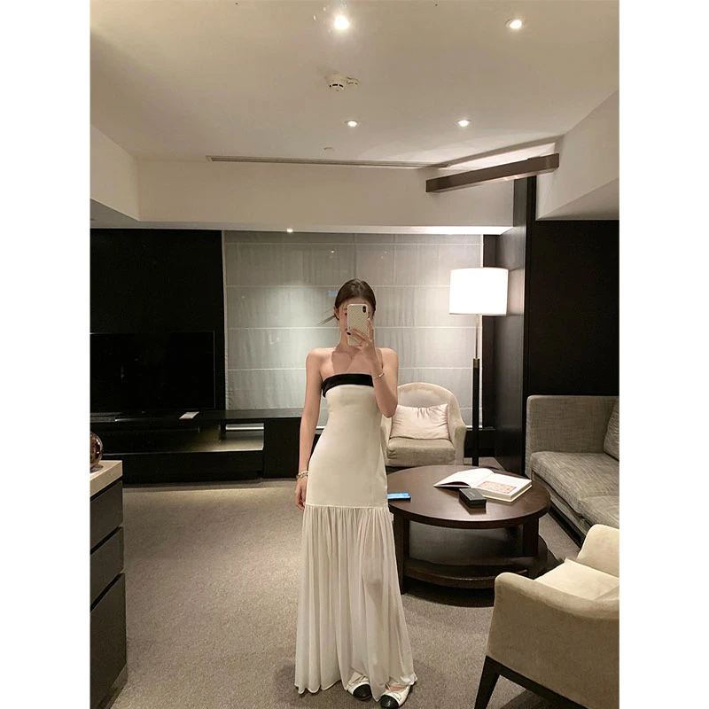 简约轻奢风时尚无袖蝴蝶结抹胸上衣收腰显瘦撞色小众百搭连衣裙女