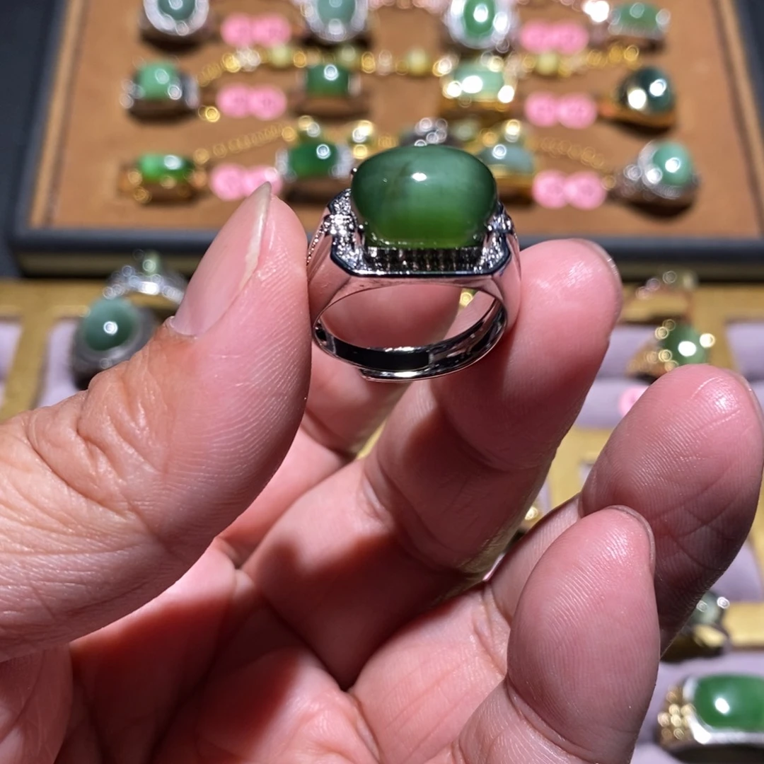 和田玉（碧玉）戒指未镶嵌